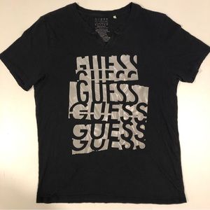 Guess Short Sleeve V Neck Tee Mens Size Medium Black Color